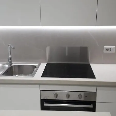 Residenza Corso Dalmazia 시비타노바 마르셰