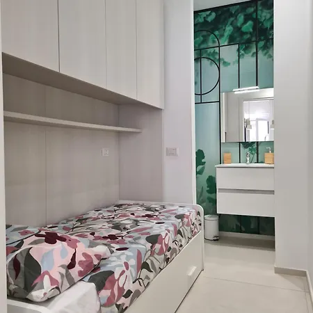 Residenza Corso Dalmazia * 시비타노바 마르셰